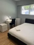 Brentwood Home - 2-Star