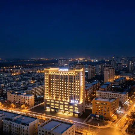 Lifeng Hotel (Wujiaqu Cultural Center Municipal Government Branch)