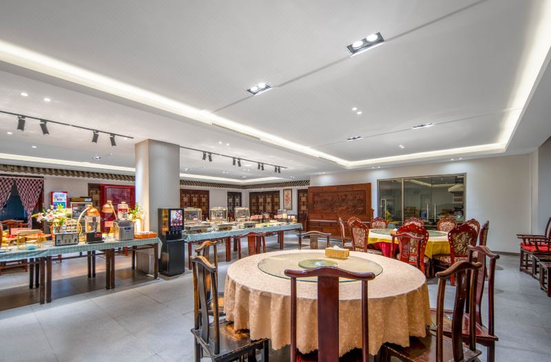 Elong R.YUN (Beijing Capital Airport Branch) photo 3