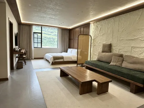 Songpan · Chuanxi Yunxu | Serene · Local · Lodge Tea & Coffee Homestay (Songpan Station) - 주차장