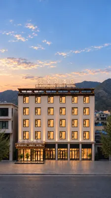 Vinco Hotel (Yushu Horse Racing Field Zhaxike Road Branch) - Gym
