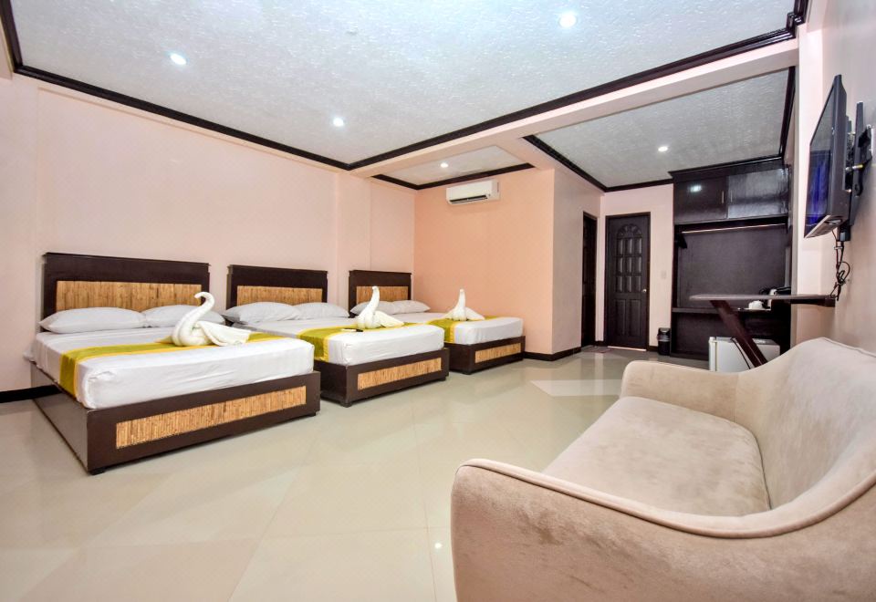 밤부 비치 리조트의 외관 및 해변 풍경