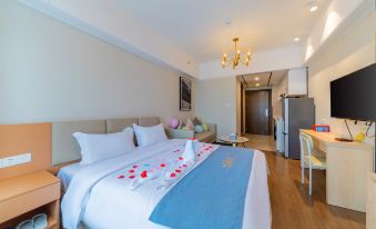 Emo Home Selected Service Apartment