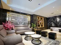 Dragon River Hotel Hotel berhampiran Stesen Checheng