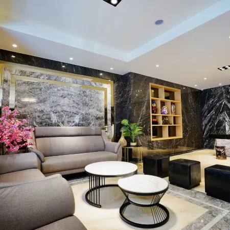 Dragon River Hotel Отели рядом с достопримечательностью «Станция Jiji»
