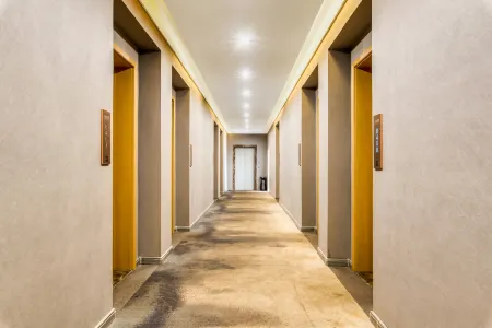 Wanhao Business Hotel