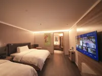 HanTing Hotel (Meihekou Keyun Zongzhan)