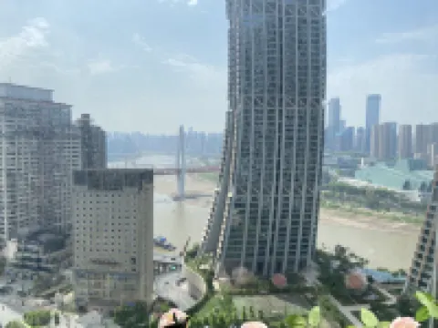 Chongqing· Walk Way High-altitude Riverview B&B (Jiefangbei Hongya Cave Branch)