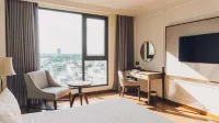 Phu Cuong Hotel Ca Mau Hotel dekat Kim Son Pagoda