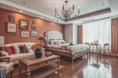 Tianjin Zimo Art Homestay (Five Avenue Xiao Bai Lou)