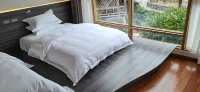 Lijiang Haishanglai Homestay (Dali Dongzhai Branch)