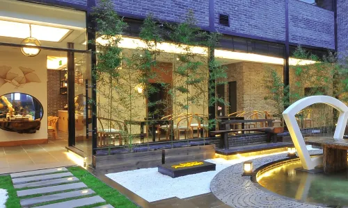 Anjing · Qilu Homestay