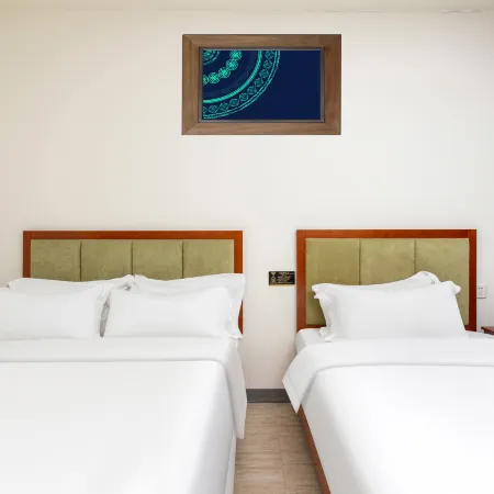 Huanjiang Yuemei Convenience Hotel