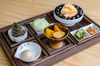 Floral Hotel· Lanting Hotel (Chaohuyuan Scenic Spot Store in bathing pool Hot Spring Resort) - breakfast