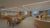 Fuyang Jia Centennium Hotel (Detailong Road) - sarapan