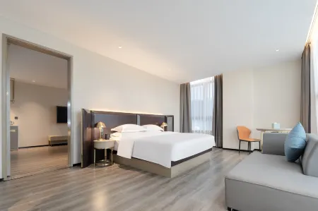 Echarm Hotel (Zhoushan Zhujiajian Putuoshan Airport)