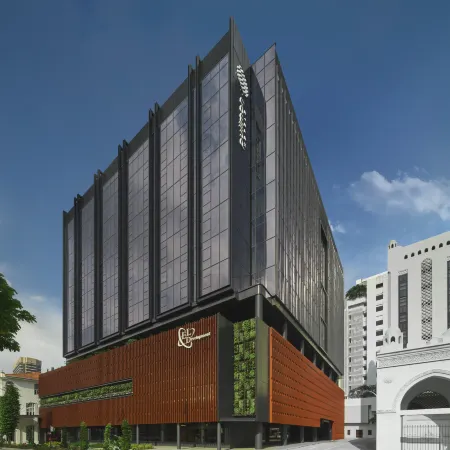 Pullman Singapore Hill Street Отели рядом с достопримечательностью «Комплекс Раффлз-Сити»