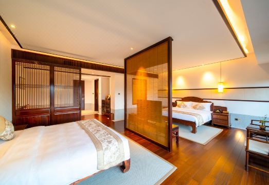 신싱 샹순 샹워 호텔 객실