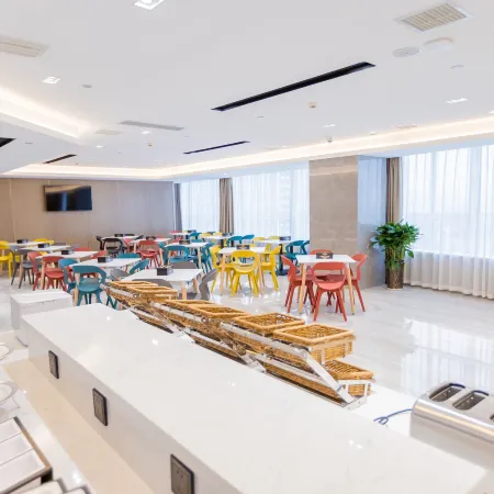 Greentree Eastern Hotel (Suqian Sihong Administration Center)