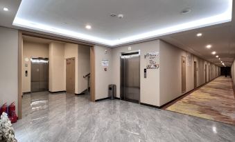 Jinzhong Mural Art Hotel