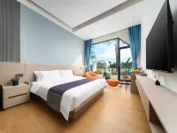 Wanning No.1 Courtyard Homestay - พร้อมระเบียง