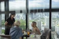 Montraj Continent Sukhumvit Bangkok