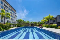 Sanya Haitang Bay Poly Youlin Boutique Stay - Pools