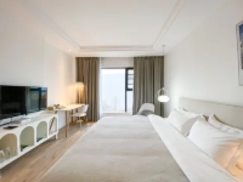 Qianshan Snow Designer Homestay, Maoxian