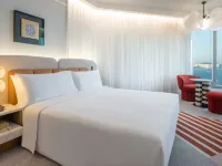 Mondrian Hong Kong 黄金電脳商場周辺のホテル
