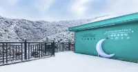 Wangxian Valley·Yunduan Light Luxury Mountain View Holiday Inn