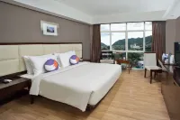 Fox Hotel Gorontalo Hotels in East Kota