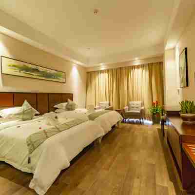 Jing Cheng Hotel Rooms