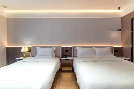 Tang Dynasty Hotel Отели в г. Нинцзинь