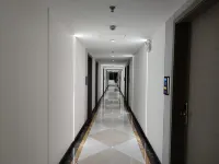 Hyatt Hotel (Fukawa Komeito Pedestrian Street Branch) Hotels in Fuchuan Yao Autonomous County