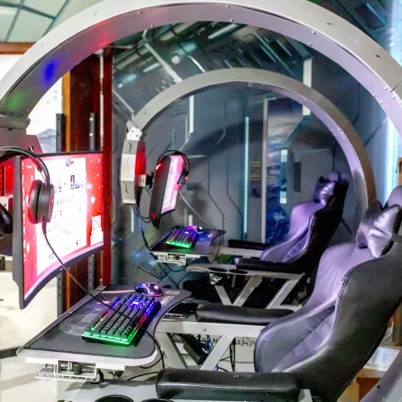 Linqu Reni e-Sports Hotel (Huangshan Road Branch)