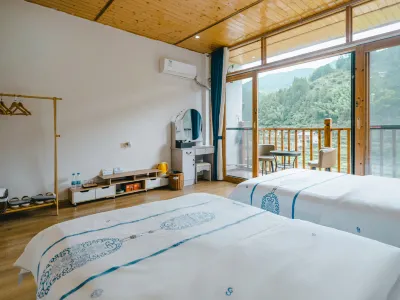 A cloud home stay in zhaoxing dong village Hotels near Dongxiang Youchachun