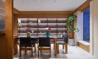 Datong Onetwo Hotel