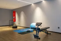 Leshan Yunshang bathing pool Hotel (Shihao Plaza Store of Leshan High speed Railway Station - salle de sport