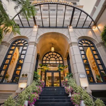 Sanouva Danang Hotel - Daily Afternoon Tea Inclusive Отели рядом с достопримечательностью «Хан- Ривер»