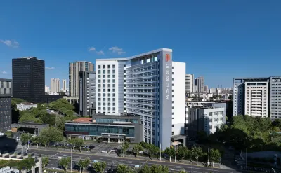 Jin Jiang Hotel Hotels near Lotus (Zhoujiazui Road Branch)