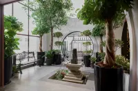 Caravan Hotel by EHM Hotels in Sangkat Chakto Mukh