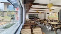 Yinxing·Menggu Homestay Hotels in Huixian