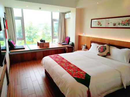 Qionghai Banxia Jianyunhai Homestay (Tanmen Branch) Отели рядом с достопримечательностью «Hongshitan»