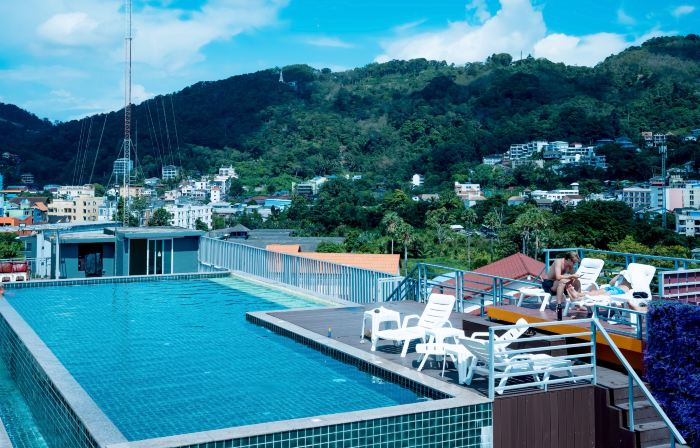 Zephyr Grand Hotel