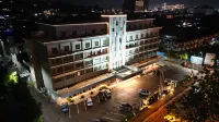 Aglow Hotel Harbor Bay Batam Hotels near Bayfront Mall