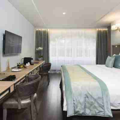 Hôtel Bristol Genève Rooms