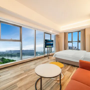 Soho Hotel Hotels near Henan Police College
