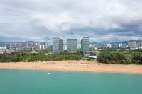 Sanya Yazhou Bay sea waves travel luxury seascape apartment Отели в г. 