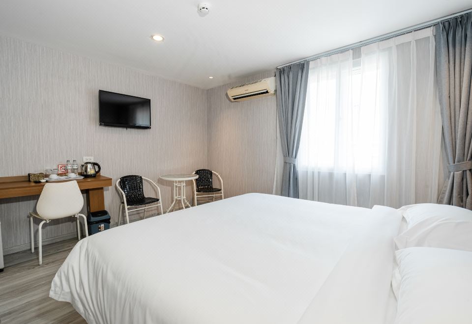 아우레아 딜라이트 호텔 썸네일