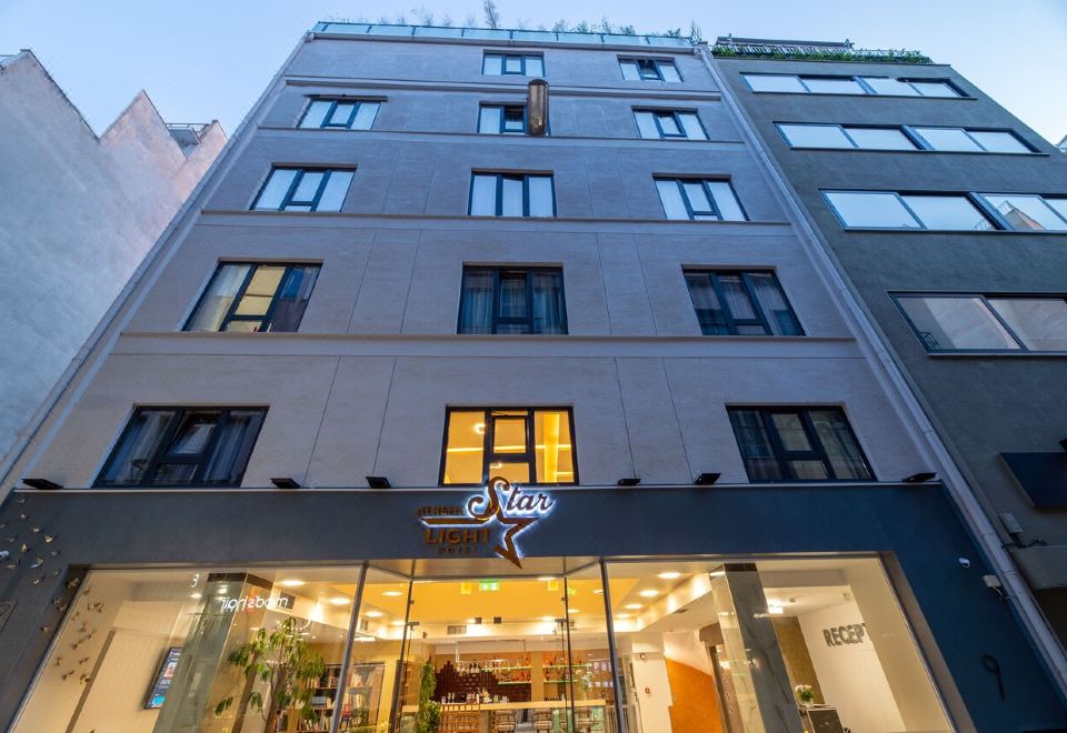 니콜라스 포인트 아파트먼트 앤드 룸